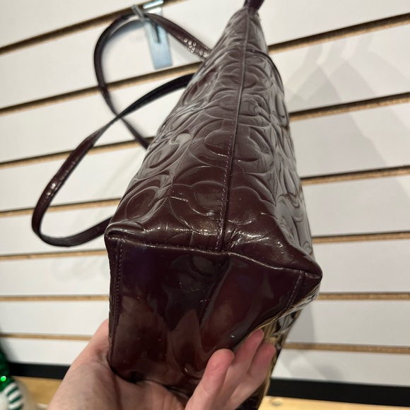 Coach Signature Patent Leather Gallery Tote - Picture 5 of 13